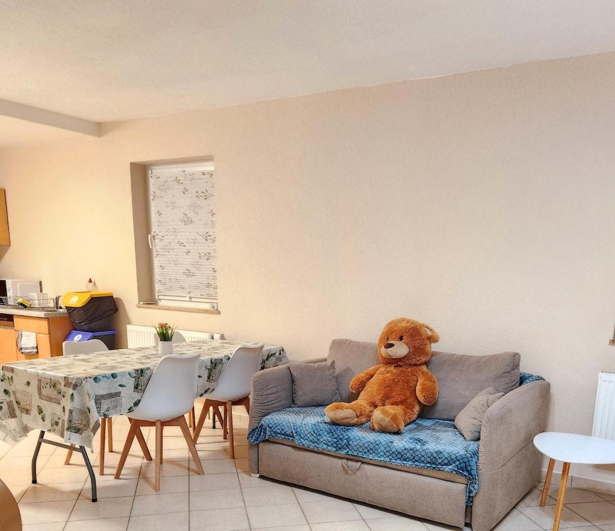 Sj Apartment Хемніц Екстер'єр фото